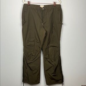 Banana Republic dark green size 10 fleece lined rugged hiking pants